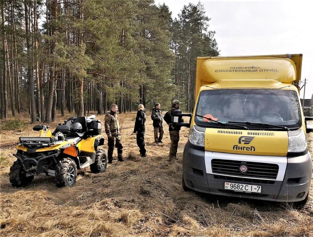 В лесу под Уздой «ангелы» целый вечер искали 42-летнего минчанина – утром мужчина нашелся сам