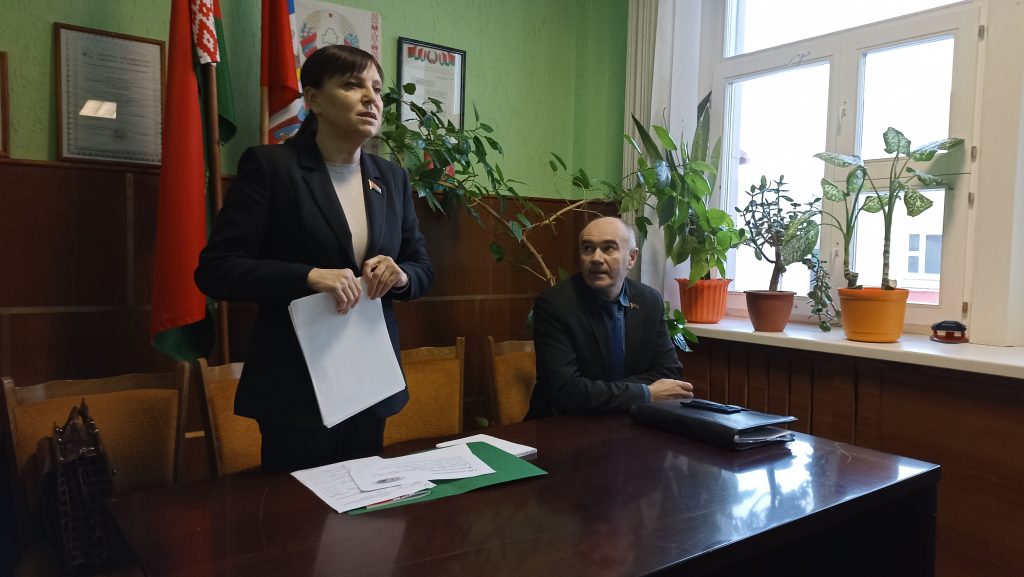 Укрепление мира, стабильности, повышение благосостояния: обсуждения проекта Конституции продолжаются