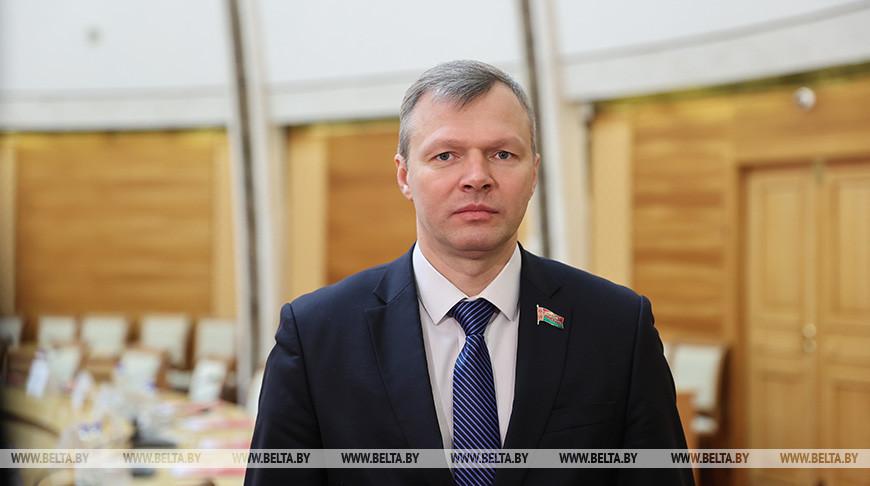 Романов: создание Белорусской партии «Белая Русь» будет завершено до конца весны