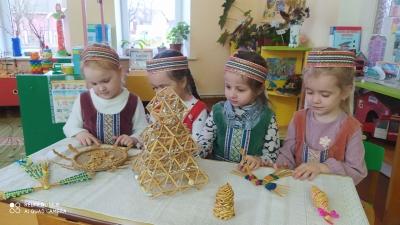 Маленькие патриоты. В Хотлянском детском саду изучают историю родной страны