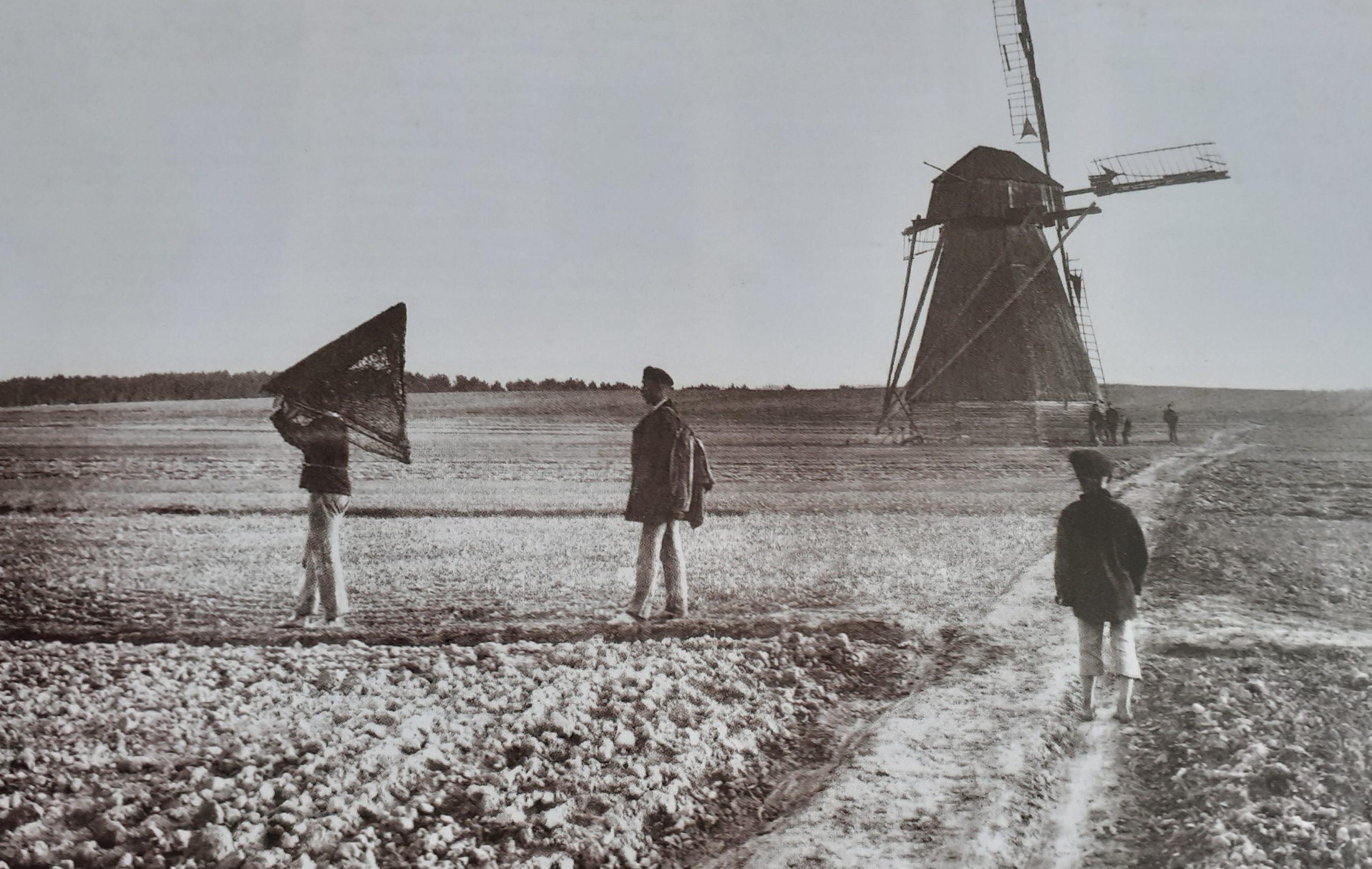 Хотляны в начале ХХ века. Интересные фотографии имеются в местном музее -  Чырвоная Зорка