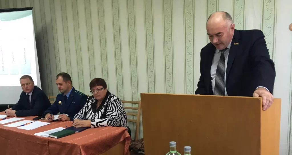 За какую зарплату готовы работать жители Слободского сельсовета