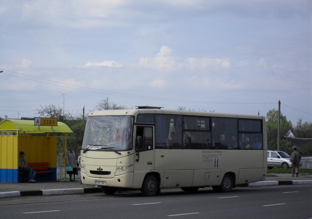 автобус Узда