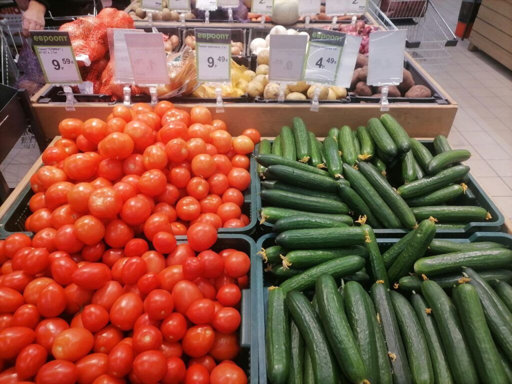 Проверили цены на овощи в Узде