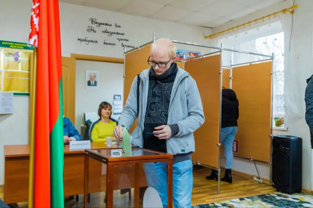 избирательный участок в Литвянах