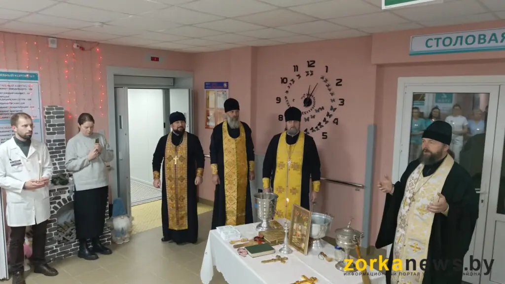 священники