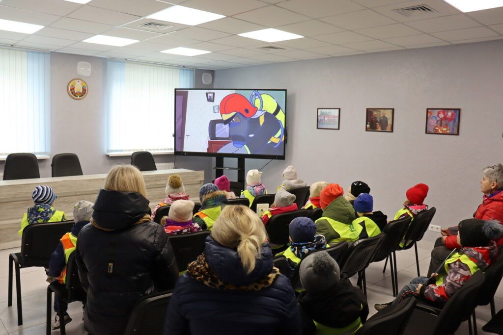 просмотр мультфильма