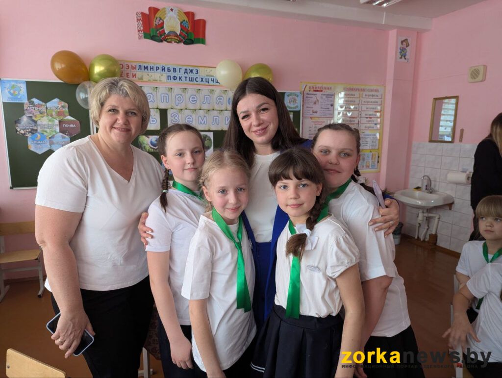 школьники