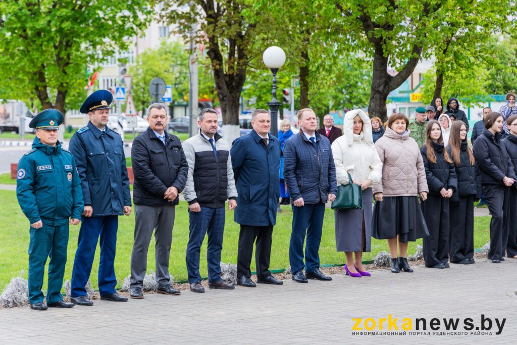 руководство района