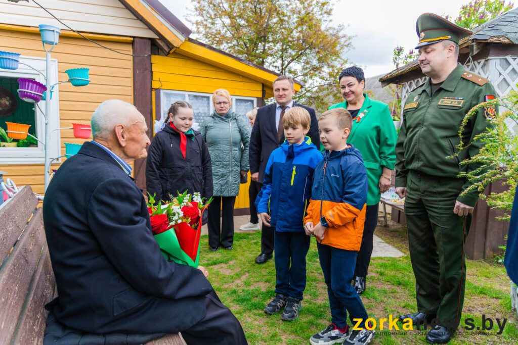 поздравление от школьников
