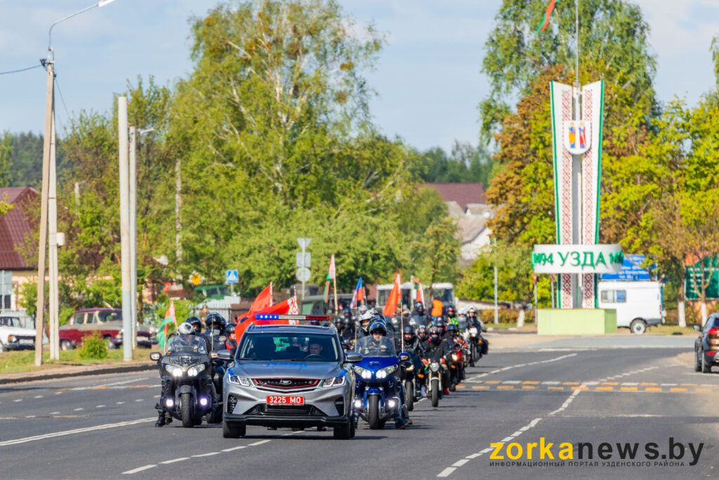 колонна техники