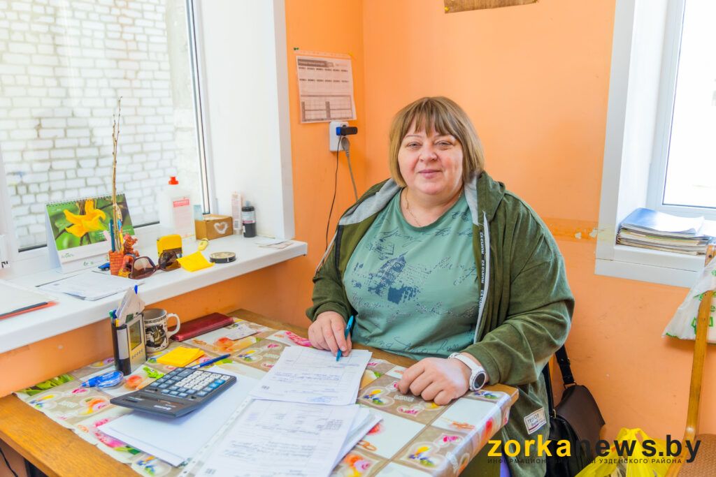 «Менять жизнь, так менять!»: как водитель троллейбуса стала заведующей склада в Хотлянах