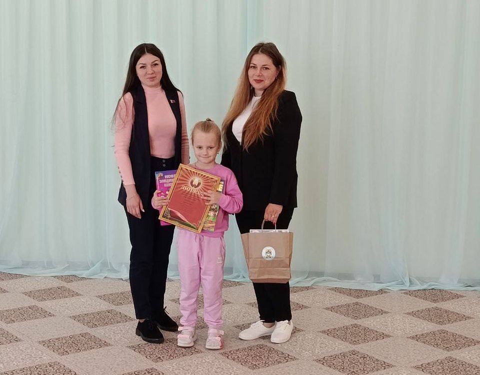 В областном экологическом конкурсе рисунков победила дошкольница из Узды