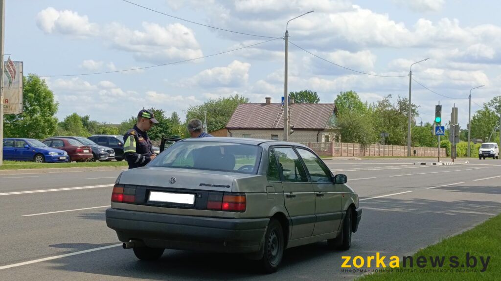 автомобиль