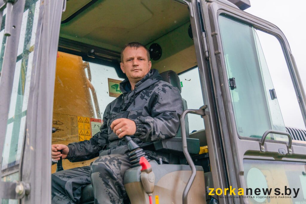 водитель эксковатора