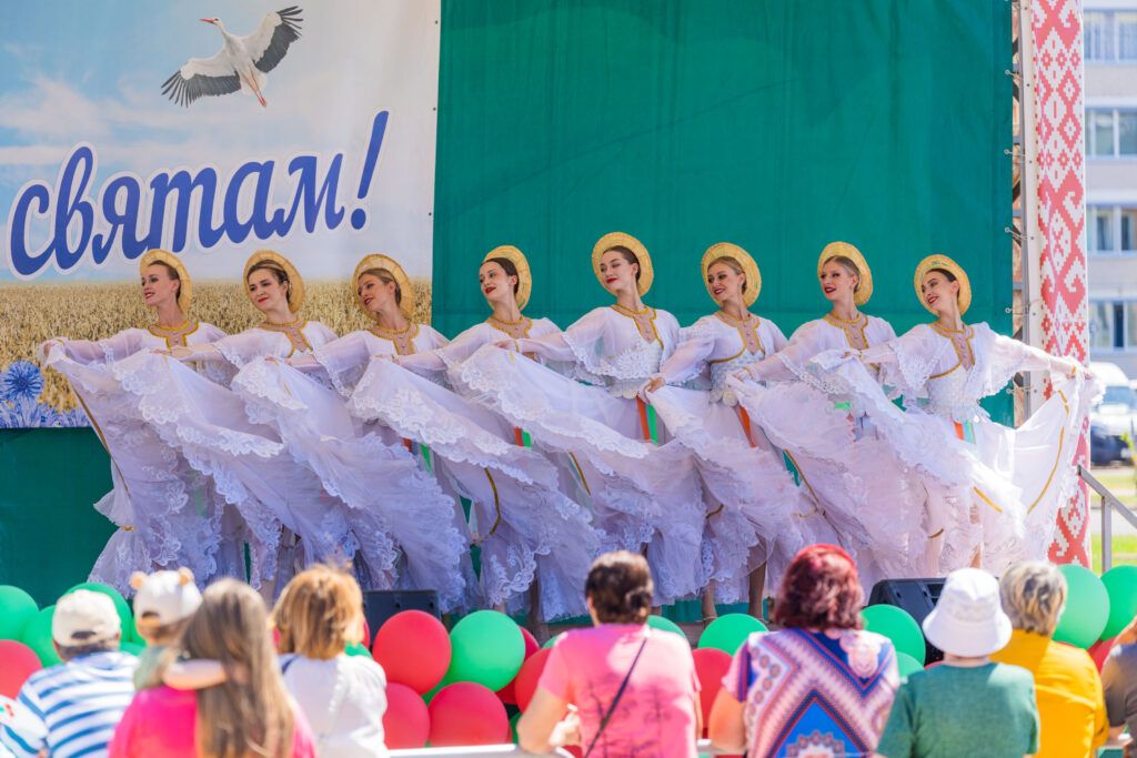 танцорки