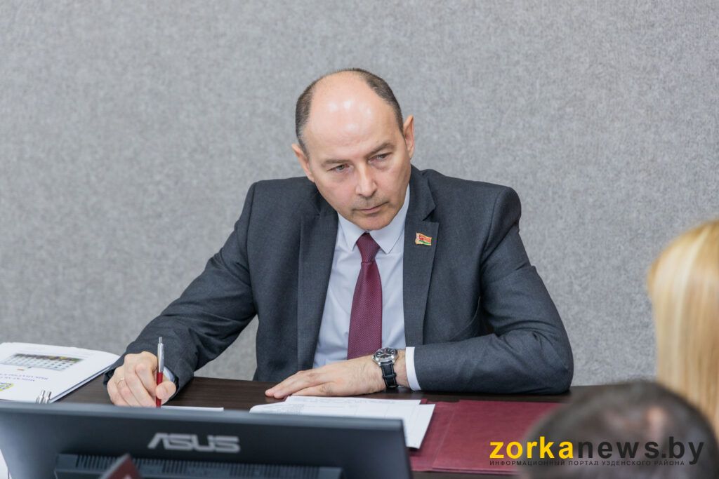 Алексей Кушнаренко: «Часто местной власти приходится выступать посредником между соседями, помогая найти решения»
