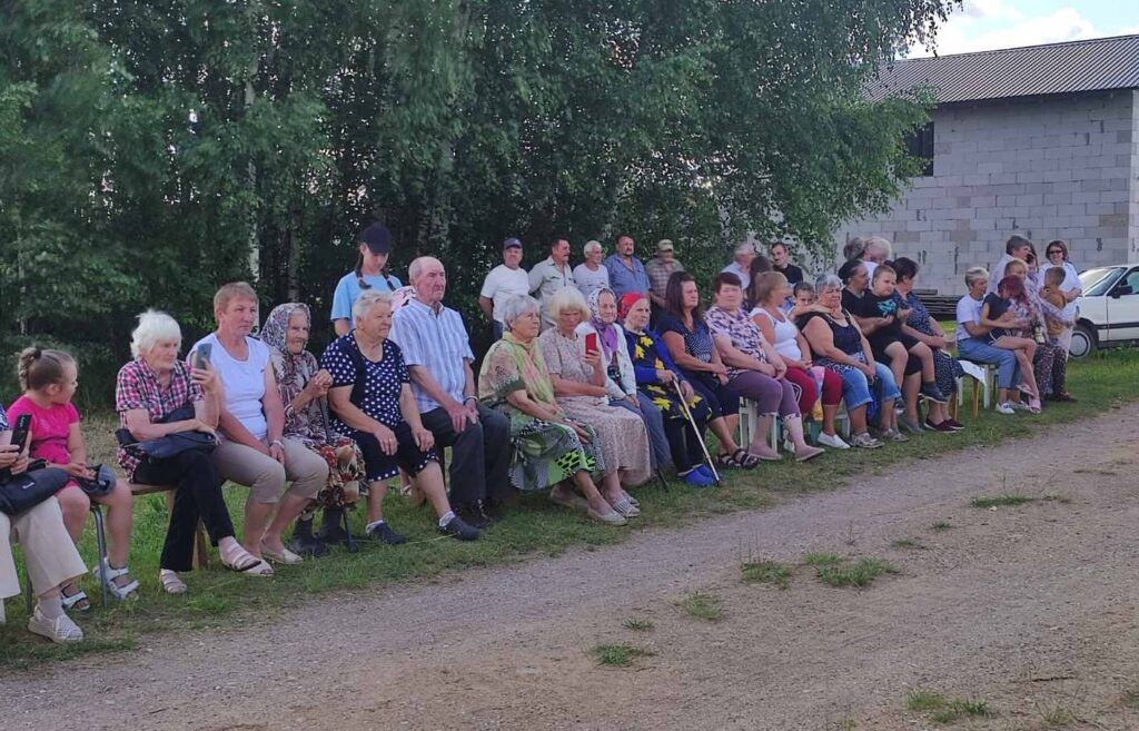 односельчане