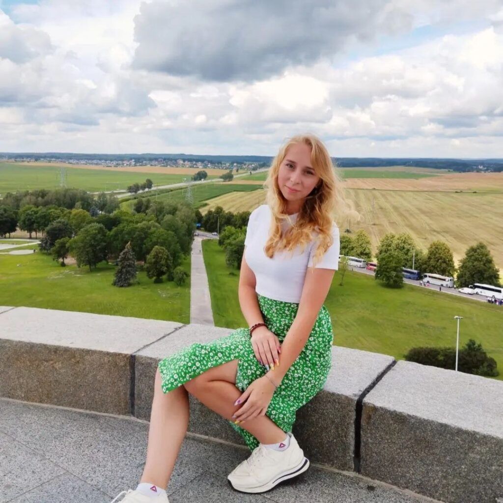Черноус
