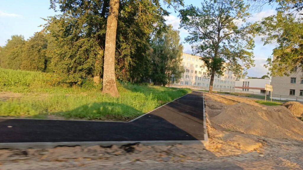 Новая тротуарная дорожка появилась в Первомайске