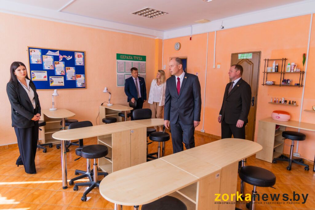 кабинет маникюра