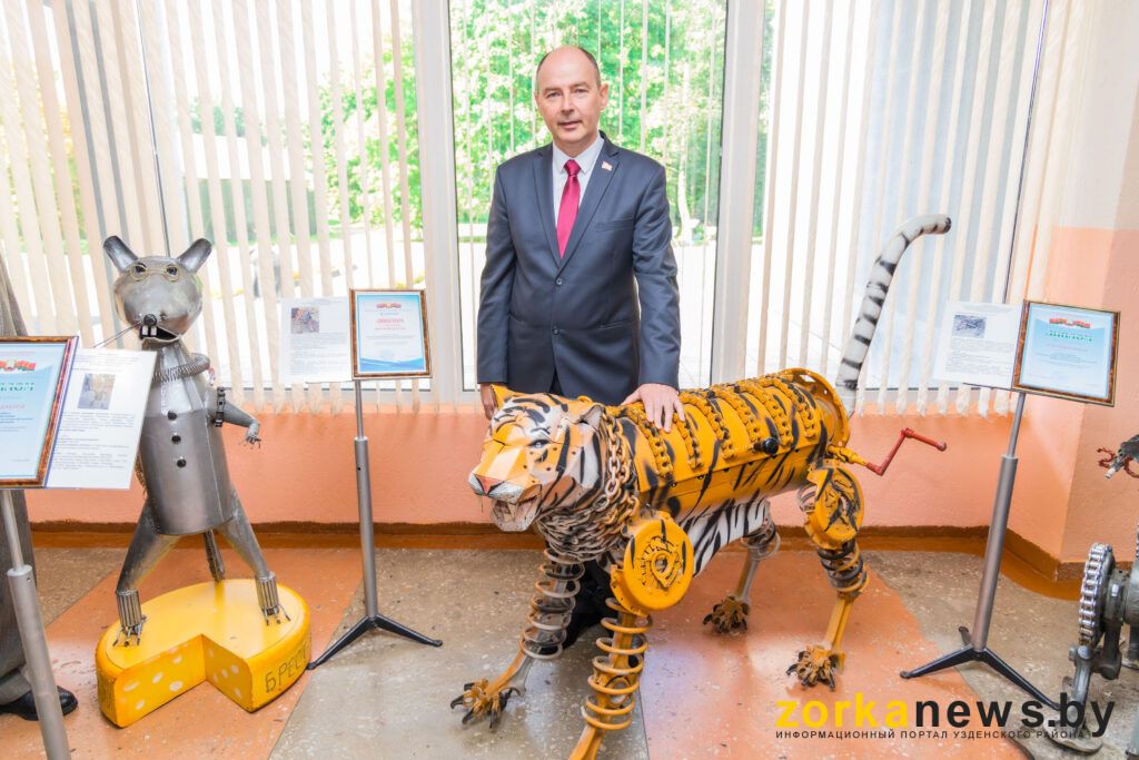 фигура из металла