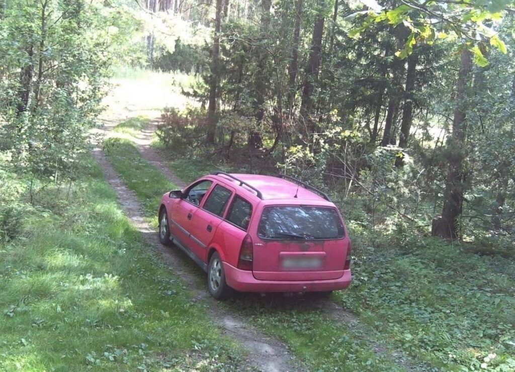 автомобиль