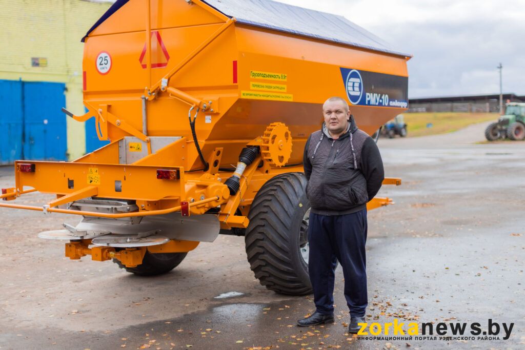 Яркая новинка «Амкодора» пополнила автопарк экспериментальной базы имени Котовского