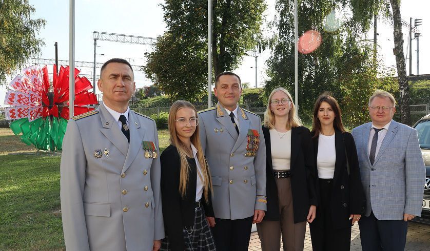 сотрудники РОСК