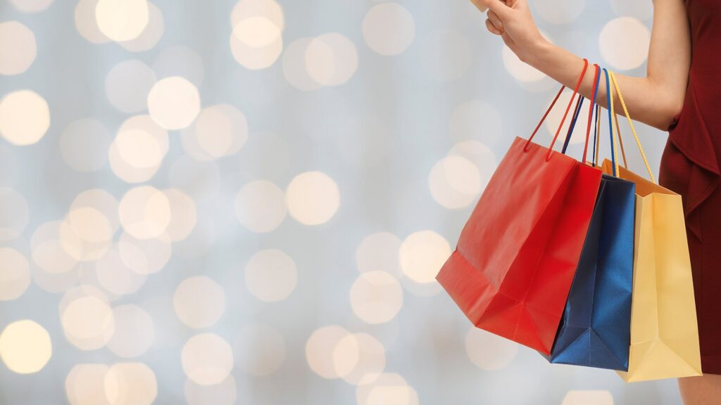 На что тратят деньги жители Узденщины. Статистика покупок