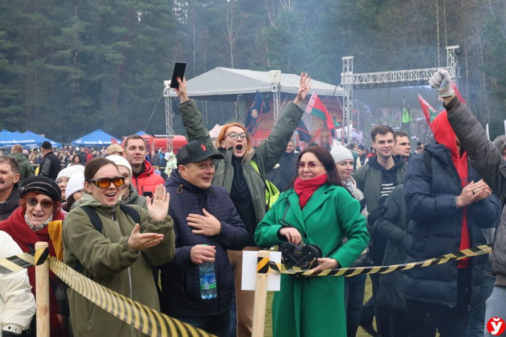 болельщики МП