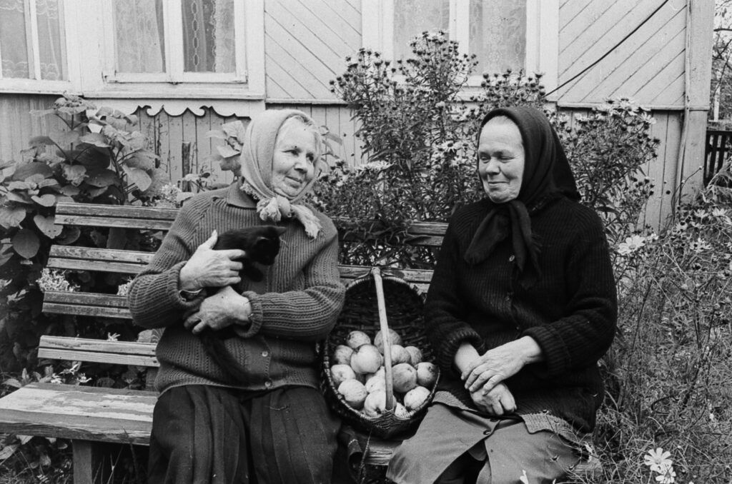 Ретрофото. Посиделки