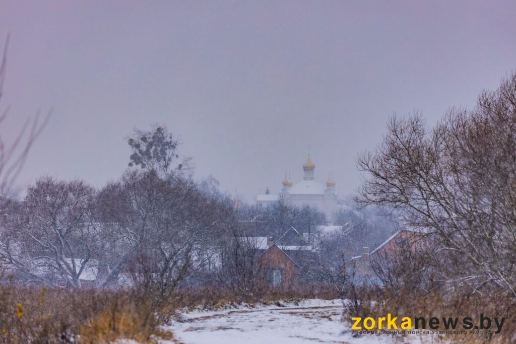 церковь вдали