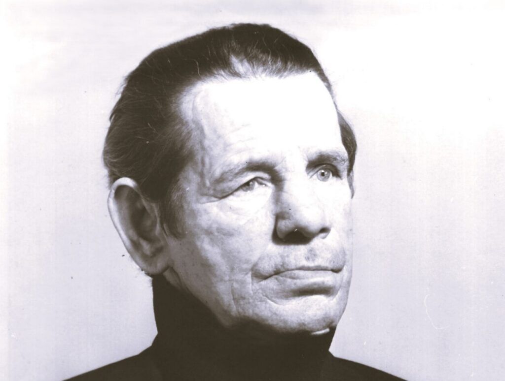 Василий Науменко