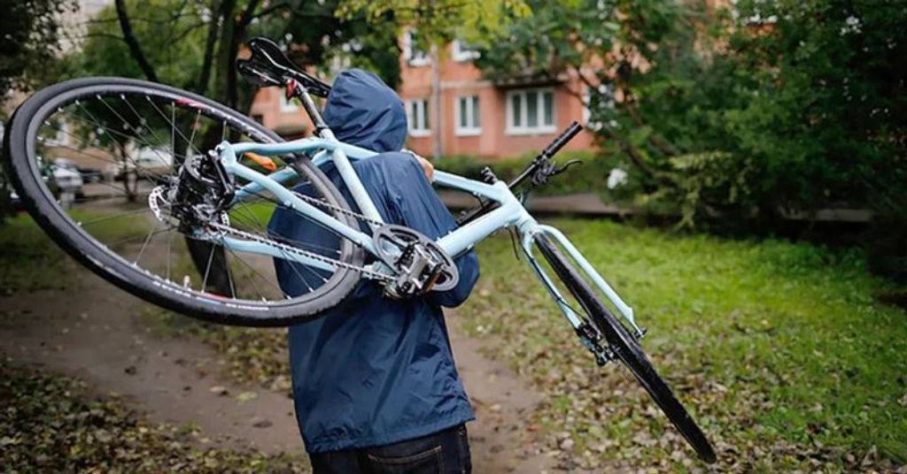 Милиция поймала вора велосипеда в Лоше