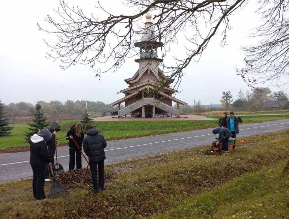Когда уборка в радость. Как школьники совмещают приятное с полезным