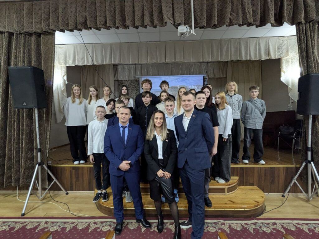 Всемирный день энергосбережения. Специалисты провели познавательную встречу в Узде