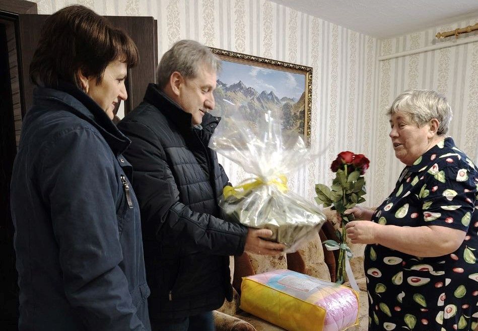 Ветерана труда чествовали в экспериментальной базе имени Котовского