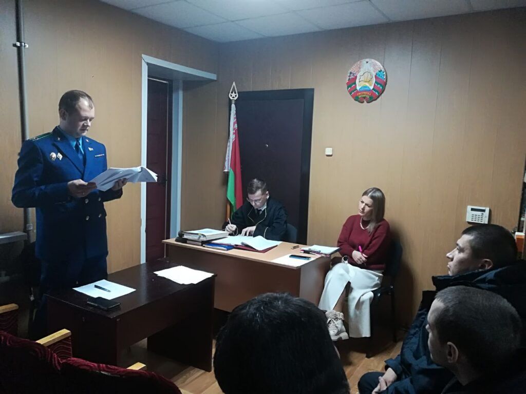 Знал, что арестуют, но вернулся. В Узде суд вынес приговор уклонисту