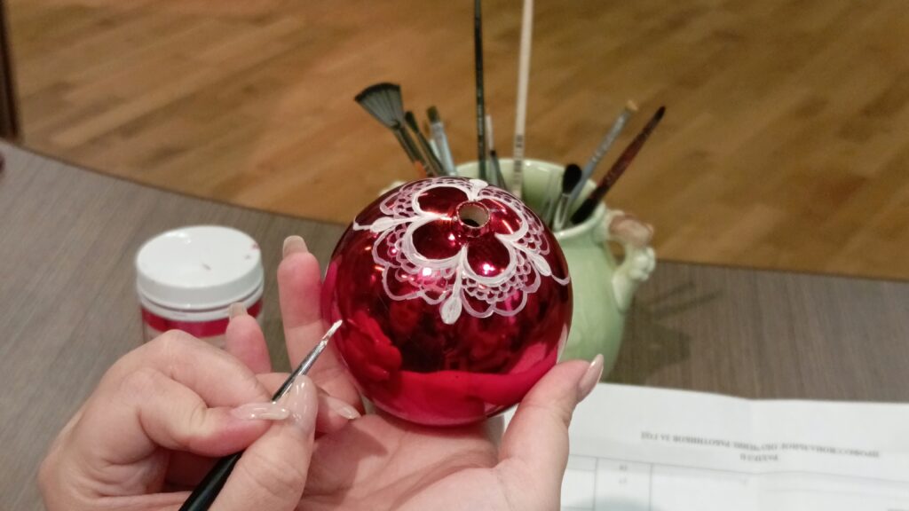 роспись на шаре