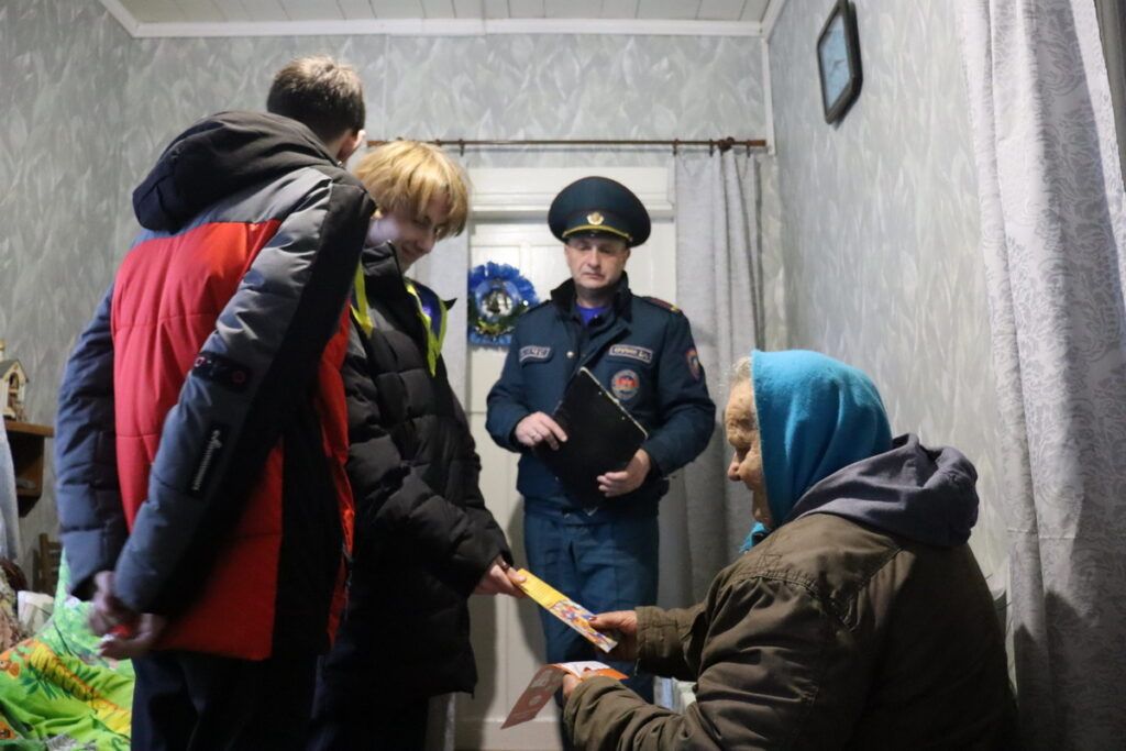Марафон 112 добрых дел от спасателей прошел в Неманском сельсовете