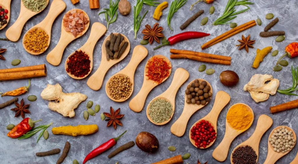 Как снизить соль в рационе. 12 натуральных заменителей от диетолога