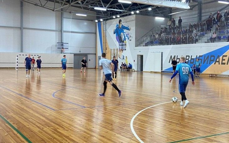 13 голов и захватывающая борьба. Итоги шестого тура футбольного чемпионата в Узде