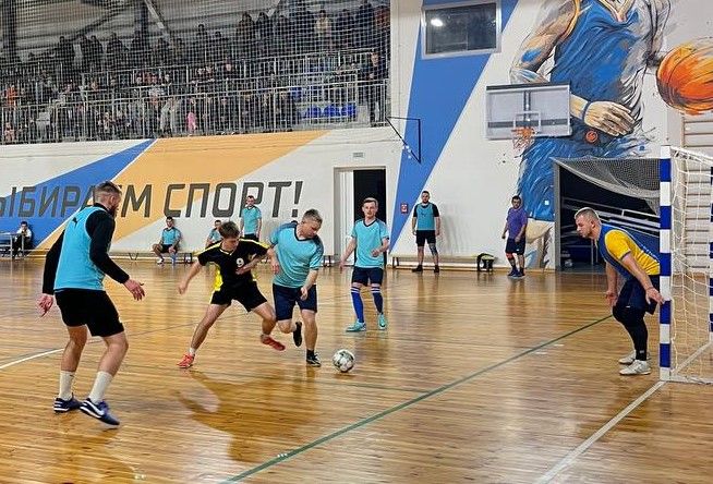 Итоги футбольного матча в Узде: «Колледж» выиграл у «13-го района»