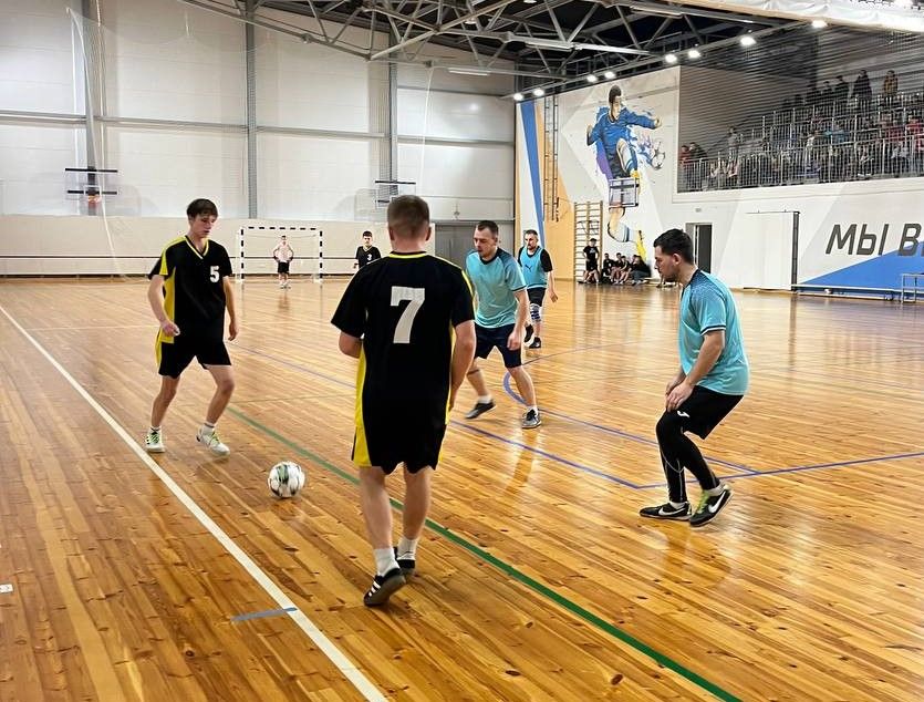 игра в футбол