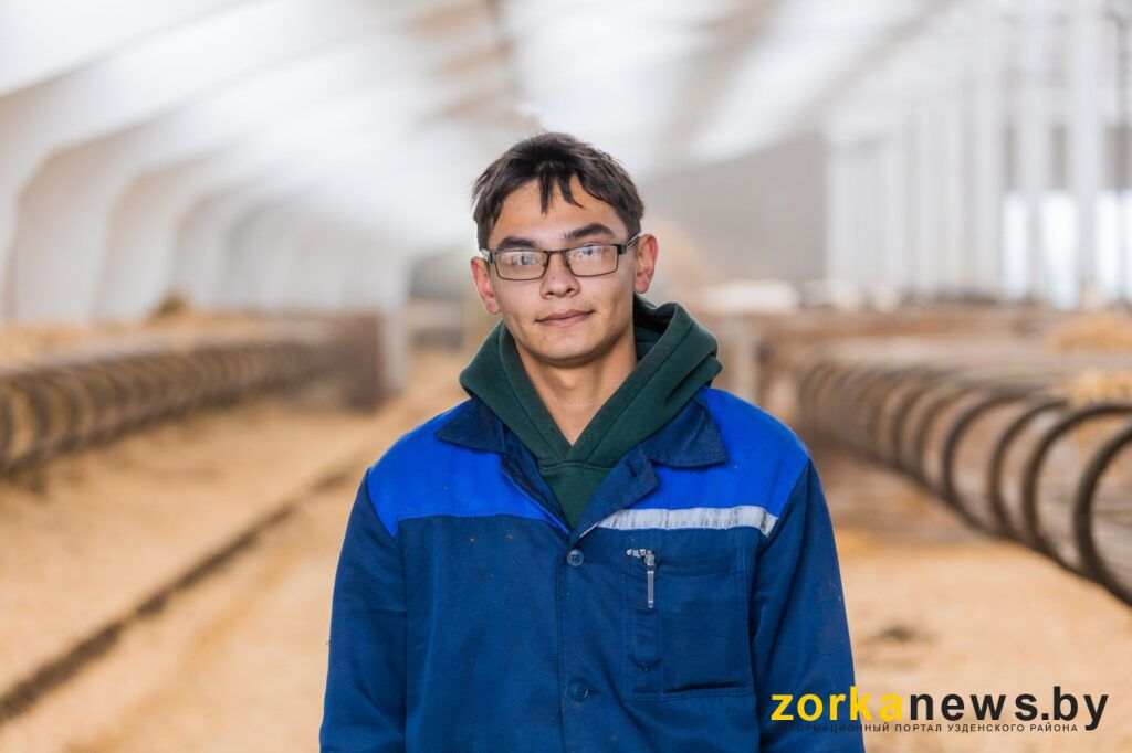 О трудовых буднях рассказал молодой животновод из Яченки
