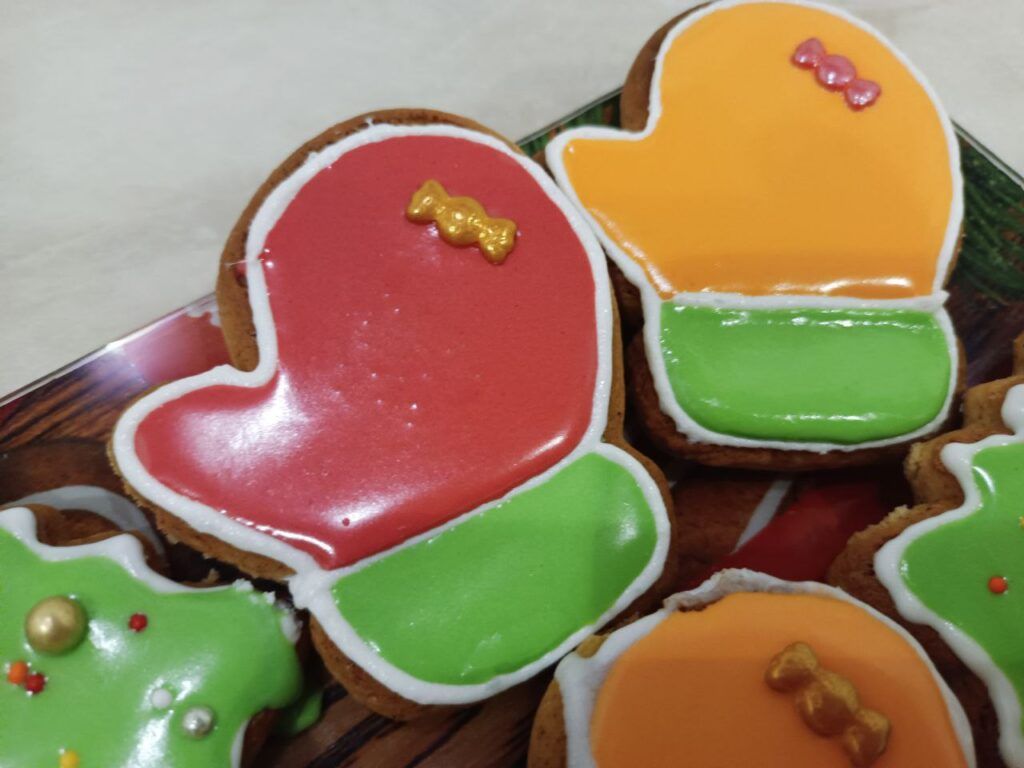 Имбирное печенье: классический рецепт с мёдом и пряностями на Новый год