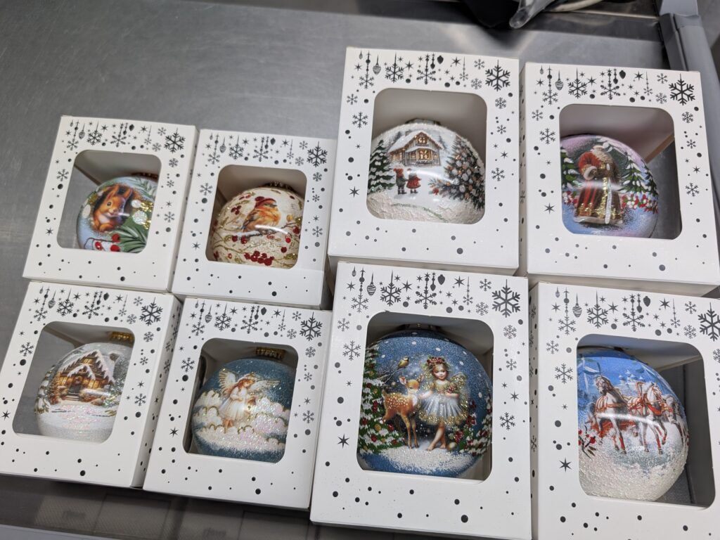 Уникальная новогодняя коллекция шаров появилась в магазине «FOROOM»