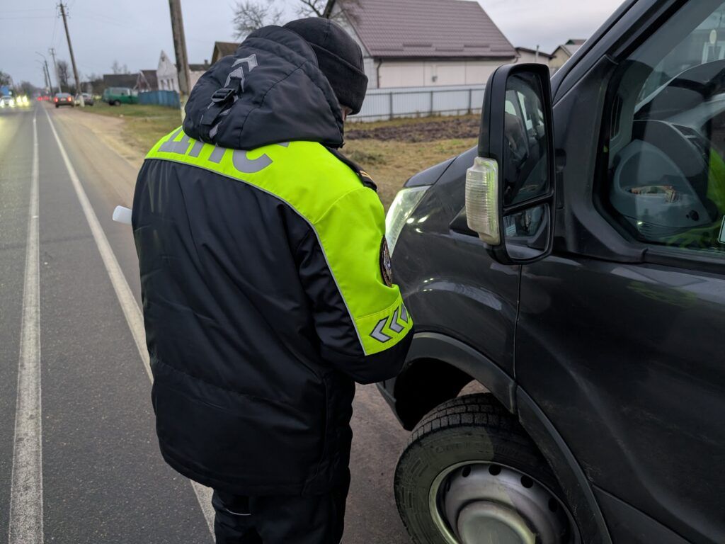 Проверили безопасность маршруток во время рейда с сотрудниками ГАИ