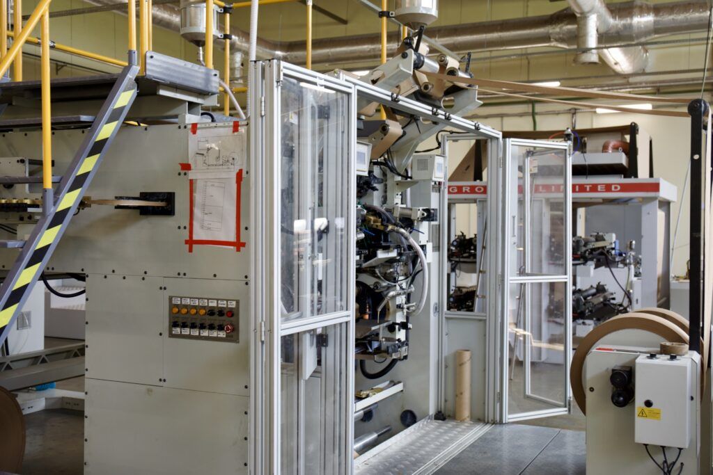 Единственное в Беларуси производство бумажных мешков работает на Узденщине